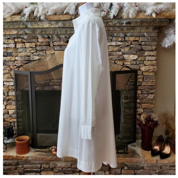 Button Down Tunic - Long White Oxford Shirt - Medium - with back zip detail - Picture 2 of 4